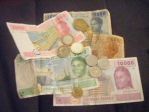 Article : Halte: Faux billets de banque en circulation